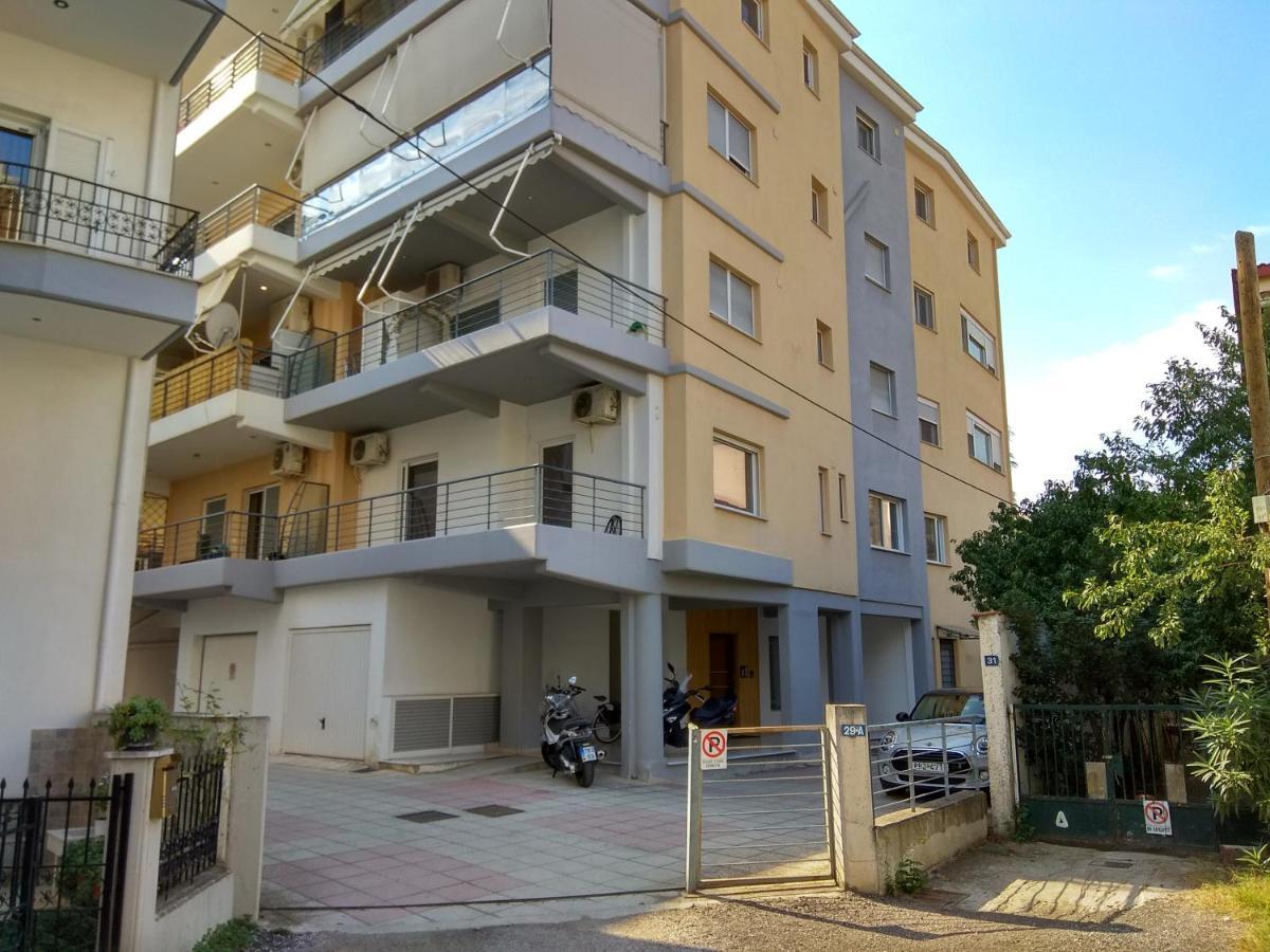 Rock & Roll 2 - Modern Apartment In Trikala エクステリア 写真